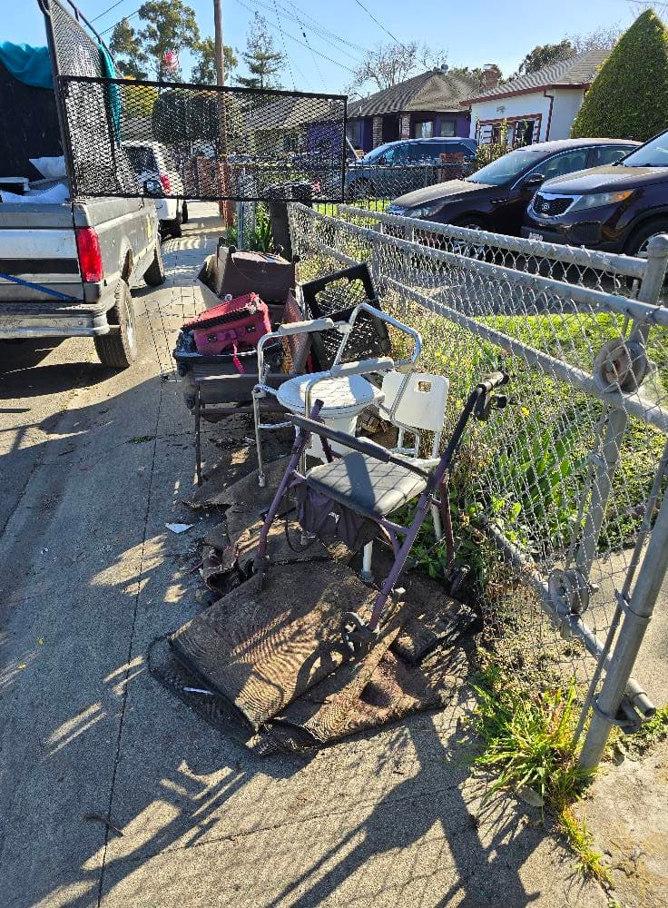 Juke Junk Removal project 16