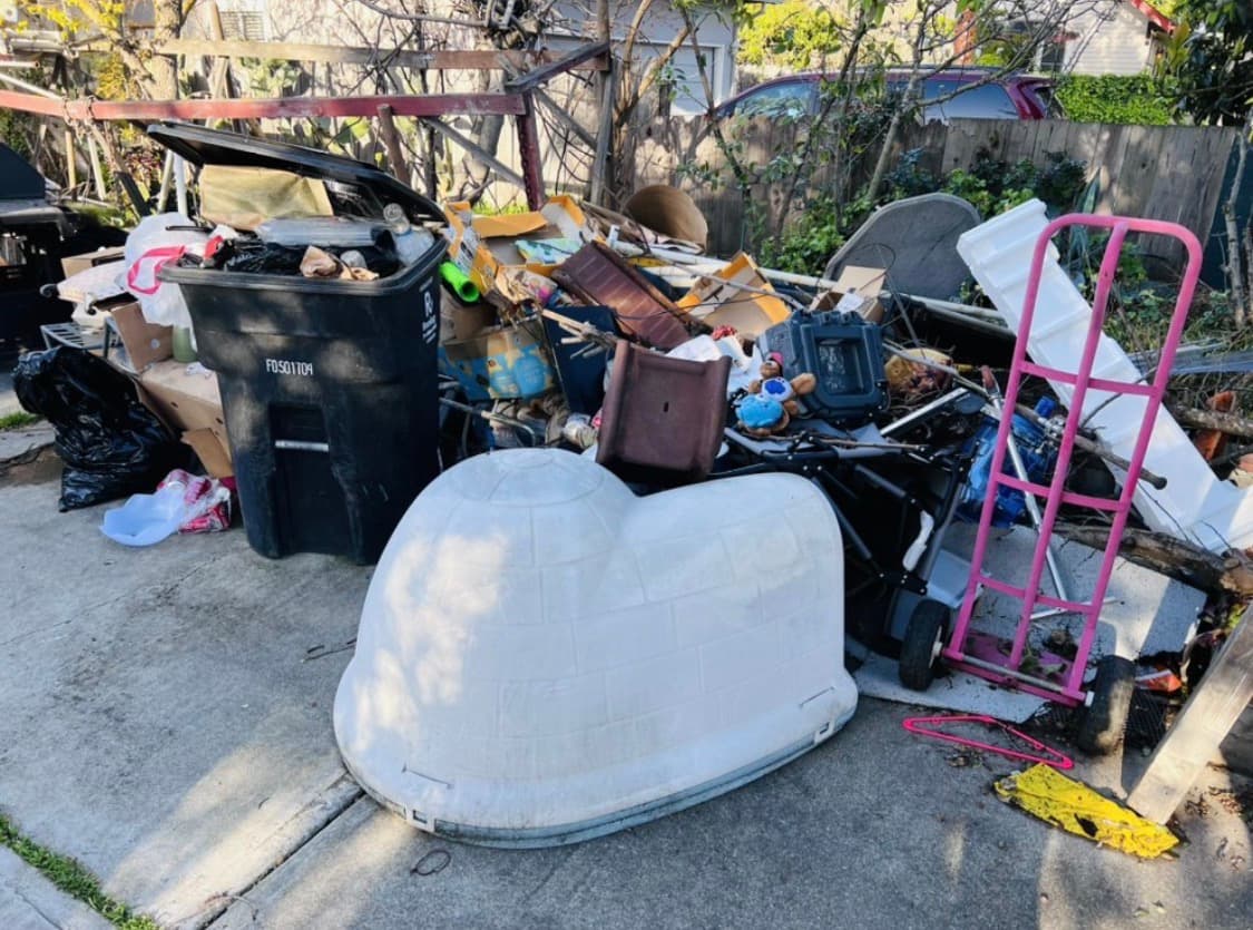 Juke Junk Removal project 41